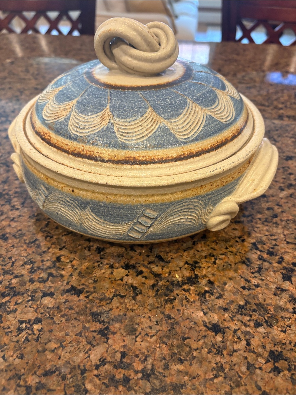 Linda Sheard Blue and Cream Decorative Ceramic Covered Casserole Dish signed